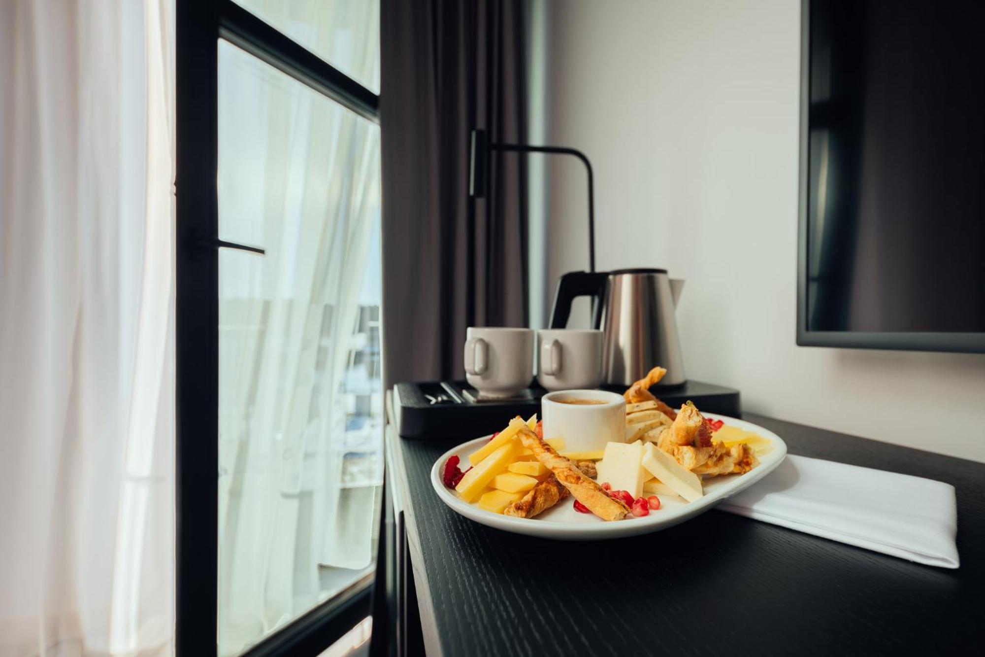 Otto Hotel & Sun Павилоста Экстерьер фото